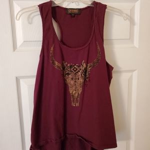 Shyanne high-low muscle tank with steer skull